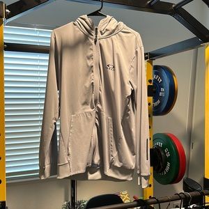 Oakley zip up